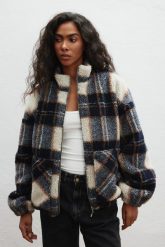 Wełniana bluza typu baranek w kratę GRANATOWO BEŻOWĄ - VELMORE 9343-UNI. Brązowe bluzy Marsala, na zimę, m, bez wzorów, z bawełny, bez kaptura. Za 1.00 zł.