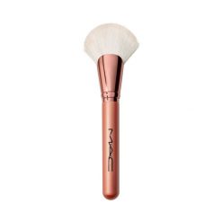 MAC 143S BRONZER FAN BRUSH Pędzle do pudru 1 ct 1 szt. Pędzle MAC. Za 194.25 zł.