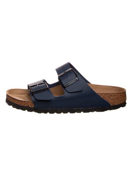 Birkenstock Klapki "Arizona" w kolorze granatowym rozmiar: 41. Niebieskie klapki Birkenstock, bez wzorów, z otwartym noskiem, bez obcasa. Za 342.60 zł.