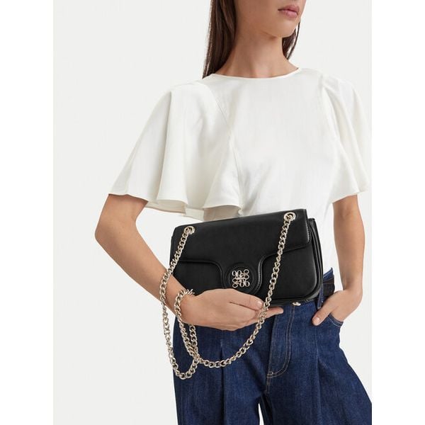 Torebka Nine West. Czarne torebki klasyczne Nine West, bez wzorów, bez dodatków. Za 229.99 zł.