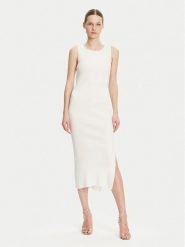 Guess Sukienka 174731 Biały Classic Fit. Białe sukienki Guess, xl, z aplikacjami, z dzianiny, bez kołnierzyka, bez ramiączek. Za 329.99 zł.