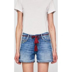 Pepe Jeans - Szorty Thrasher Sparks. Niebieskie szorty Pepe Jeans, bez wzorów, z bawełny, casualowe. W wyprzedaży za 239.90 zł.