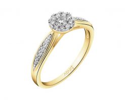 Pierścionek z żółtego złota z brylantami - 0,25 ct - próba 585. Żółte pierścionki Apart, z brylantem, złote. Za 3,590.00 zł.