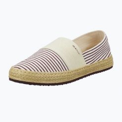Espadryle damskie GANT Raffiaville. Brązowe espadryle GANT, bez wzorów, ze skóry, bez obcasa, bez zapięcia. Za 299.99 zł.