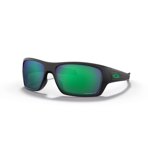 Polaryzacyjne okulary przeciwsłoneczne szklane Oakley Turbine Prizm. Czarne okulary przeciwsłoneczne Oakley, bez wzorów, sportowe. Za 990.60 zł.