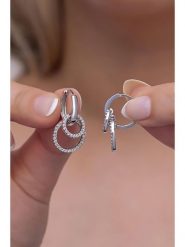 Lodie Silver Srebrne kolczyki z cyrkoniami rozmiar: onesize. Szare kolczyki Lodie Silver, z cyrkonią, srebrne. Za 109.78 zł.