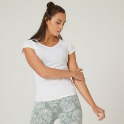 Koszulka z krótkim rękawem damska Nyamba Gym & Pilates 500. Białe bluzki DOMYOS, xs, bez wzorów, z bawełny, sportowe, bez kołnierzyka, bez ramiączek. W wyprzedaży za 12.99 zł.