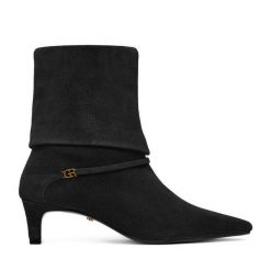 Botki Gino Rossi. Czarne botki Gino Rossi, bez wzorów, bez obcasa, na szpilce, bez zapięcia. Za 449.99 zł.