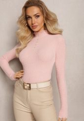 Różowy Wełniany Golf na Perłowe Guziki z Ozdobną Koronką Hejsunna. Czerwone golfy Renee, bez wzorów, z dzianiny, bez ramiączek. Za 34.99 zł.