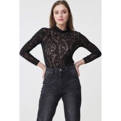 Czarne Body Badger. Czarne body Born2be, l, bez wzorów, z jeansu. Za 59.99 zł.
