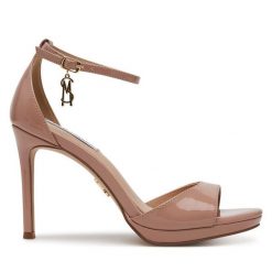 Sandały Steve Madden. Czerwone sandały Steve Madden, bez wzorów, bez obcasa, na szpilce, bez zapięcia. Za 429.99 zł.