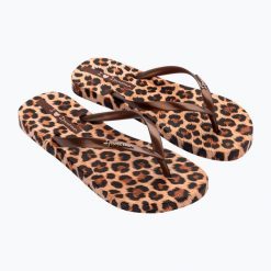 Japonki damskie Ipanema Animal Print. Brązowe klapki Ipanema, bez wzorów, z materiału, bez obcasa. Za 109.99 zł.