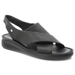 Czarne Sandały Armodo Modne Wsuwane Obuwie Damskie. Czarne sandały Armodo, bez wzorów, ze skóry, klasyczne, bez obcasa, bez zapięcia. Za 309.00 zł.
