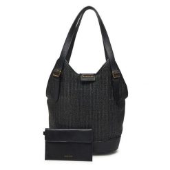 Torebka Marciano Guess. Czarne torebki klasyczne Marciano Guess, z aplikacjami, bez dodatków. Za 719.99 zł.