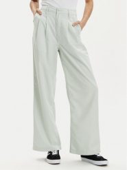 Vans Spodnie materiałowe Alder Relaxed Pleated Pant VN000GA0 Zielony Relaxed Fit. Zielone spodnie materiałowe Vans, bez wzorów, z materiału. Za 199.99 zł.