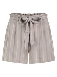 Eight2Nine Szorty w kolorze beżowym rozmiar: M. Brązowe szorty Eight2Nine, bez wzorów. Za 82.99 zł.