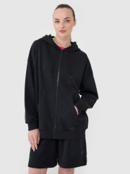 4F Bluza dresowa rozpinana z kapturem damska - czarna M. Czarne bluzy 4f, m, bez wzorów, z bawełny, z kapturem. W wyprzedaży za 89.99 zł.