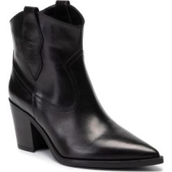 Botki UNISA - Milca Ne Black Newman. Czarne botki Unisa, bez wzorów, ze skóry, bez obcasa, na obcasie, bez zapięcia. Za 629.00 zł.