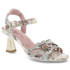 Sandały damskie Laura Vita, ze skóry naturalnej z dekoracyjnym kwiatowym motywem i regulowanym paskiem, beżowe, 04 SL16710-4BS25. Brązowe sandały Laura Vita, z aplikacjami, ze skóry, eleganckie, bez obcasa, na obcasie, bez zapięcia. Za 319.00 zł.