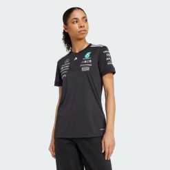 Koszulka Mercedes - Amg Petronas Formula One Team Driver. Białe bluzki Adidas, l, bez wzorów, z materiału, sportowe, bez kołnierzyka, bez ramiączek. Za 369.00 zł.