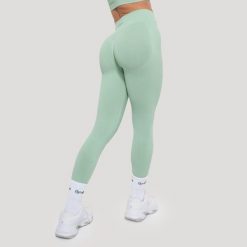 Legginsy damskie fitness bezszwowe Luma. Zielone legginsy GYMBEAM, m, bez wzorów, z elastanu, z podwyższonym stanem. Za 110.90 zł.