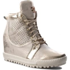 Sneakersy EKSBUT - 76-4129-672/F98/F16 Złoto Licowa. Żółte botki Eksbut, bez wzorów, ze skóry, bez obcasa, bez zapięcia. W wyprzedaży za 209.00 zł.