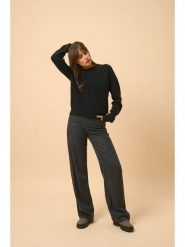 Just Cashmere Kaszmirowy sweter w kolorze czarnym rozmiar: S. Czarne swetry Just Cashmere, s, bez wzorów, z kaszmiru, bez ramiączek. Za 478.99 zł.