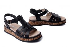 RIEKER W0853-00 black, sandały damskie. Czarne sandały Rieker, bez wzorów, bez obcasa, bez zapięcia. Za 399.90 zł.