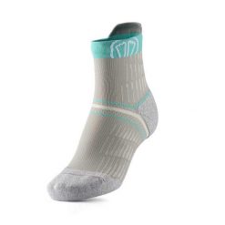 Skarpety do biegania kobieta Sidas Run Anatomic Comfort Lady wysokosc kostki. Czerwone skarpety SIDAS, bez wzorów. Za 99.00 zł.