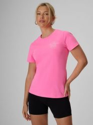 4F T-shirt regular z nadrukiem damski - różowy XS. Czerwone t-shirty 4f, xs, bez wzorów, z bawełny, bez kołnierzyka, bez ramiączek. Za 59.99 zł.