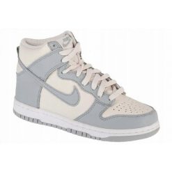 Damskie Skórzane Buty Sportowe Dunk O Wysokim Kroju. Białe obuwie sportowe Nike, na zimę, bez zapięcia. Za 608.99 zł.