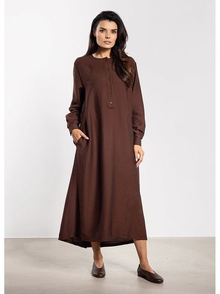 Awama Sukienka w kolorze brązowym rozmiar: M. Brązowe sukienki Awama, m, bez wzorów, z tkaniny, bez kołnierzyka, bez ramiączek, maxi. Za 134.95 zł.