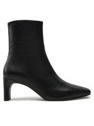 Vagabond Shoemakers Botki Vendela 5823-001-20 Czarny. Czarne botki Vagabond Shoemakers, bez wzorów, ze skóry, bez obcasa, na słupku, bez zapięcia. Za 859.99 zł.