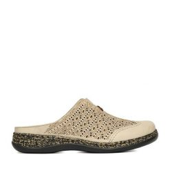 Klapki Rieker. Brązowe klapki Rieker, bez wzorów, bez obcasa. Za 329.99 zł.