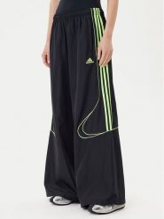 Adidas Spodnie dresowe Teamgeist adicolor JV7478 Czarny Oversize. Czarne spodnie dresowe Adidas, s, bez wzorów, z dresówki. Za 369.99 zł.