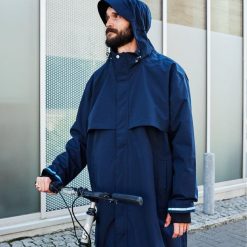 Płaszcz przeciwdeszczowy Imbris Weathergoods Sweden ciemnozielony. Zielone kurtki sportowe WEATHER GOODS, bez wzorów, bez kaptura. Za 900.95 zł.