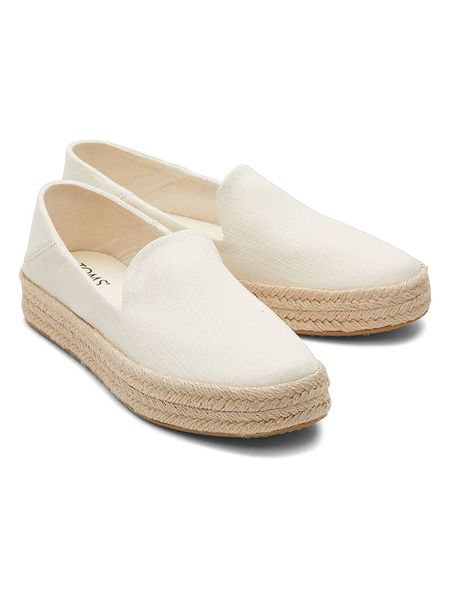 TOMS Espadryle w kolorze kremowym rozmiar: 36. Brązowe espadryle Toms, bez wzorów, bez obcasa, bez zapięcia. Za 149.66 zł.
