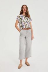 Jeansy z szerokimi nogawkami szare. Szare jeansy MOODO, l, bez wzorów. Za 149.99 zł.