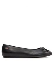 Tommy Hilfiger Baleriny Essential Chic Ballerina FW0FW08059 Czarny. Czarne baleriny TOMMY HILFIGER, bez wzorów, ze skóry, bez obcasa. Za 309.99 zł.