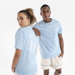 Koszulka do gry w koszykówkę unisex Tarmak NBA Warriors TS 900. Niebieskie bluzki TARMAK, l, bez wzorów, z bawełny, sportowe, bez kołnierzyka, bez ramiączek. Za 59.99 zł.