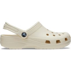 Klapki dla dorosłych Crocs Classic. Brązowe klapki Crocs, bez wzorów, z gumy, bez obcasa. Za 299.00 zł.