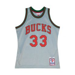 Koszulka NBA Milwaukee Bucks Kareem Abdul-Jabbar 75th NBA. Szare bluzki Mitchell & Ness, bez wzorów, sportowe, bez kołnierzyka, bez ramiączek. Za 672.00 zł.