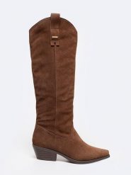 BIG STAR Skórzane kozaki w kolorze jasnobrązowym rozmiar: 37. Brązowe kozaki Big Star, na zimę, bez obcasa, bez zapięcia. Za 339.99 zł.