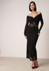 Czarna Dopasowana Sukienka Koronkowa z Odkrytymi Ramionami i Węzłem Serehaneh. Czarne sukienki Born2be, na co dzień, l, z aplikacjami, z koronki, eleganckie, bez kołnierzyka, bez ramiączek, midi, dopasowane. Za 179.99 zł.