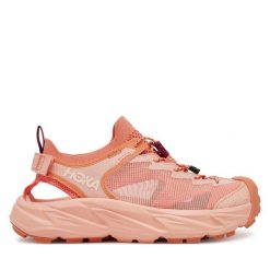 Sandały Hoka. Brązowe sandały HOKA, bez wzorów, sportowe, bez obcasa, bez zapięcia. Za 569.99 zł.
