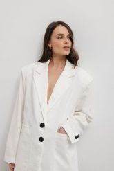 Marynarka z lnem oversize w kolorze WHITE CREAM- HARLEY. Białe marynarki i żakiety Marsala, bez wzorów, z bawełny, eleganckie. Za 319.90 zł.