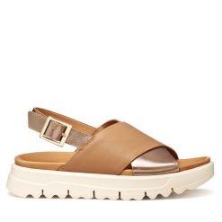 Sandały Geox. Brązowe sandały Geox, bez wzorów, bez obcasa, na płaskiej podeszwie, bez zapięcia. Za 459.99 zł.