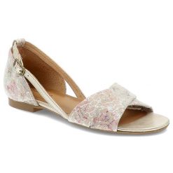 Sandaly damskie Maciejka, skórzane na płaskim obcasie w barwne wzory i wsuwane, beżowe z kwiatkam, 04614-22-00-5. Brązowe sandały Maciejka, z aplikacjami, bez obcasa, na obcasie, bez zapięcia. Za 239.00 zł.