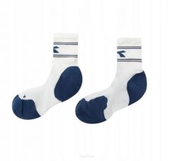 Skarpety tenisowe Diadora Socks Court. Białe skarpety Diadora, bez wzorów, z elastanu. Za 42.00 zł.