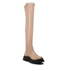Muszkieterki DeeZee. Brązowe kozaki DeeZee, bez obcasa, na płaskiej podeszwie, bez zapięcia. Za 239.99 zł.